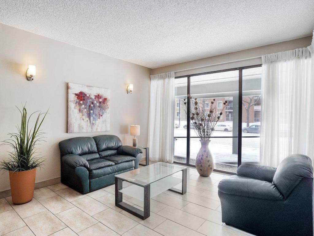 









8300


Rue Sherbrooke E.

, 503,
Montréal (Mercier/Hochelaga-Maisonneuve),




QC
H1L6K9


