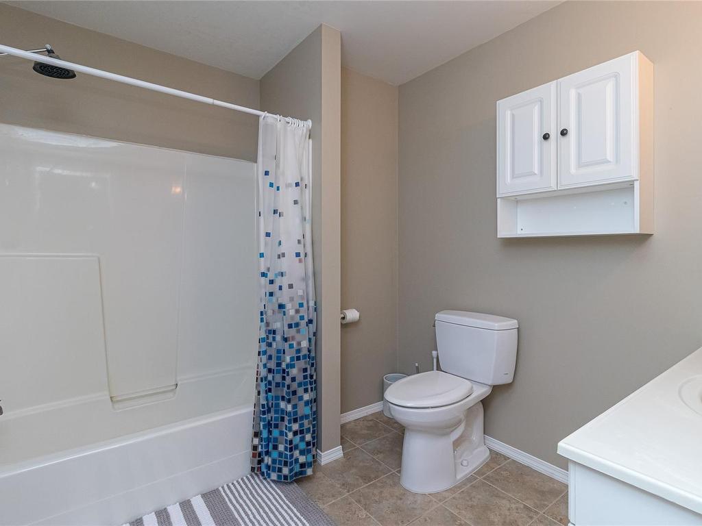 









671


Trunk

Rd, 104,
Duncan,




BC
V9L 2R3

