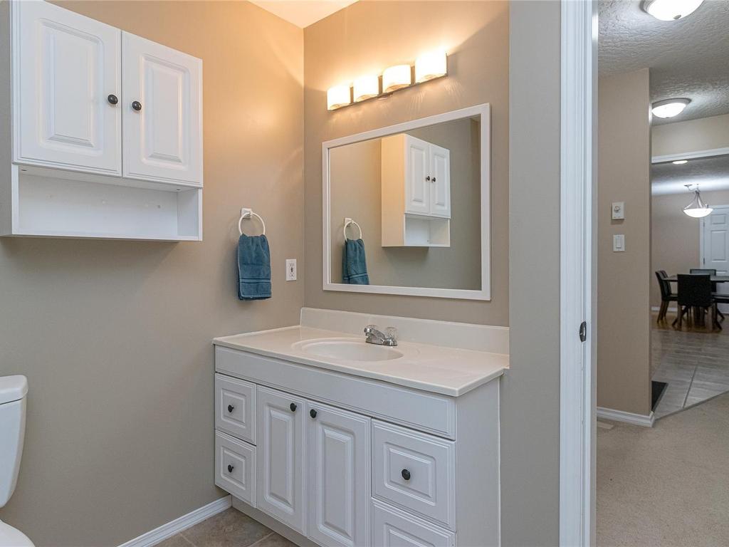 









671


Trunk

Rd, 104,
Duncan,




BC
V9L 2R3

