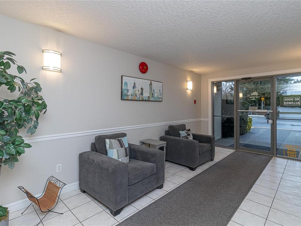 









671


Trunk

Rd, 104,
Duncan,




BC
V9L 2R3

