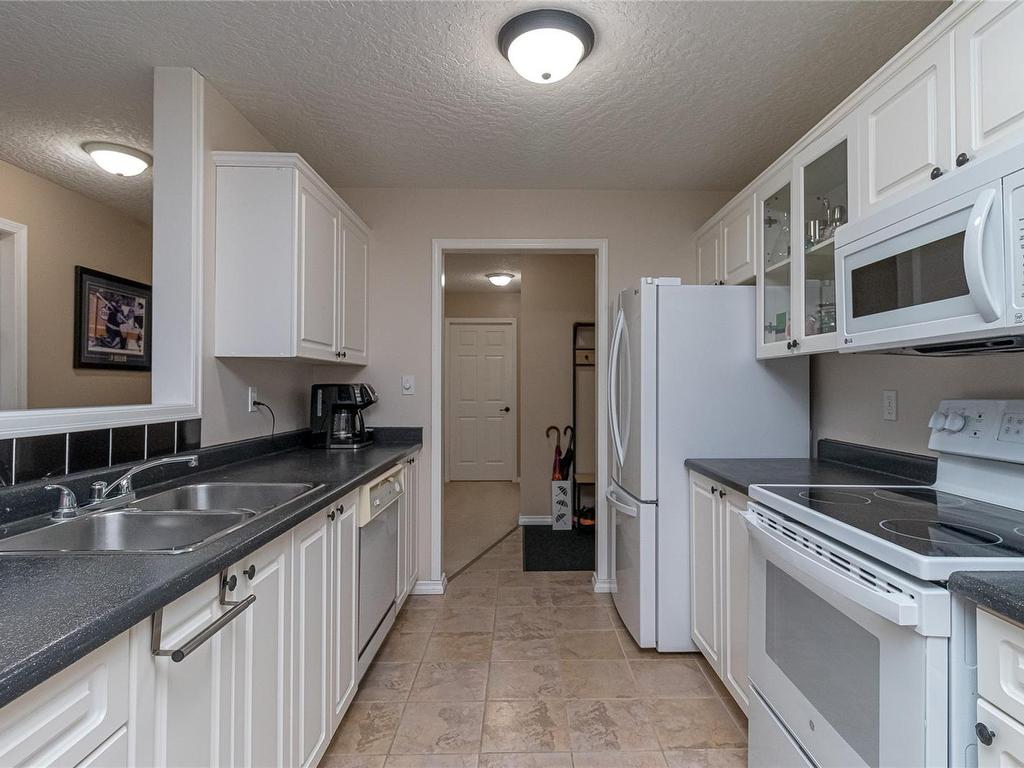 









671


Trunk

Rd, 104,
Duncan,




BC
V9L 2R3

