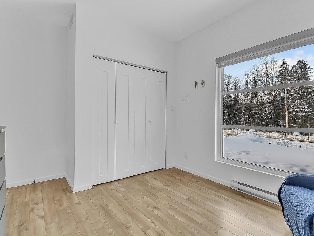 









468


Ch. Blackburn

,
Val-des-Monts,




QC
J8N6E1

