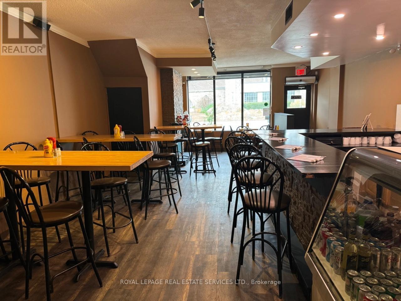 












638 CONCESSION STREET

,
Hamilton,




Ontario
L8V1B5


