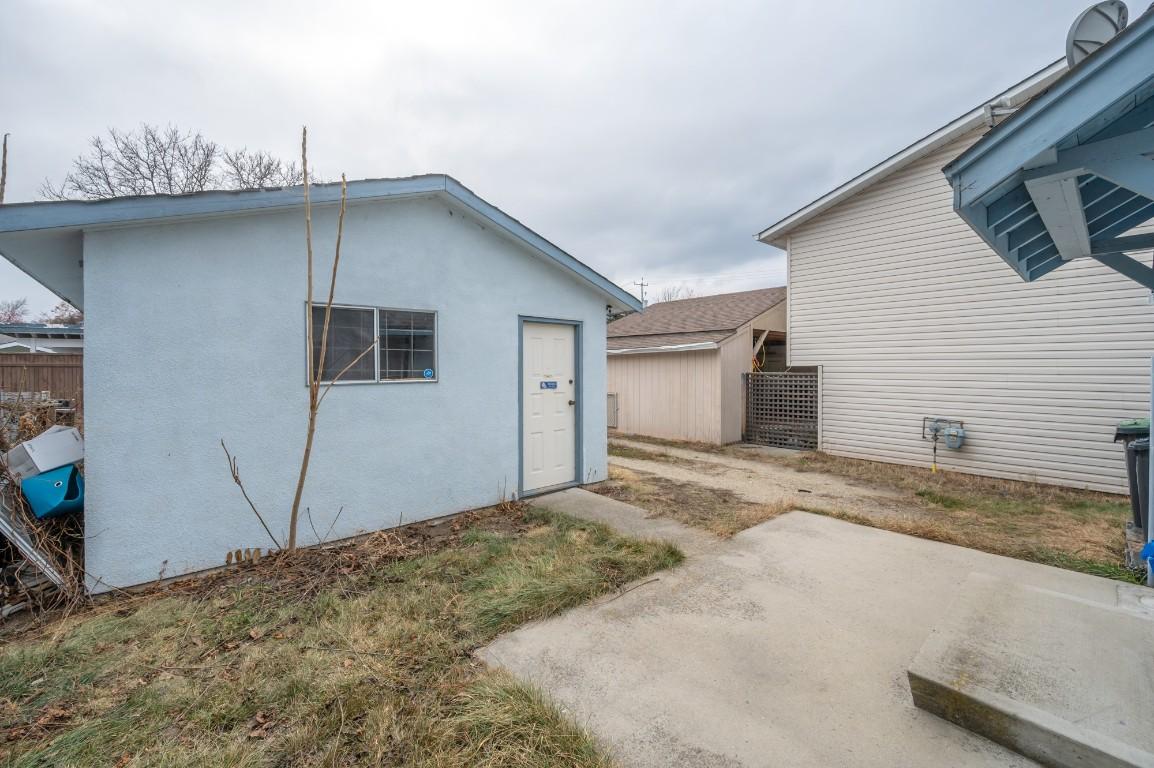 









468


Wade

Avenue,
Penticton,




BC
V2A 1V4

