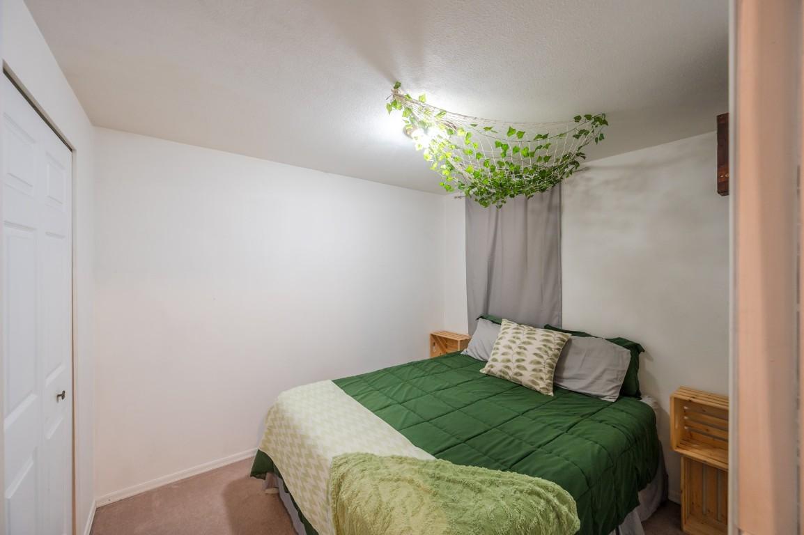 









468


Wade

Avenue,
Penticton,




BC
V2A 1V4

