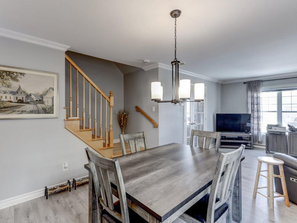 









22


Place Mathieu

,
Saint-Joseph-du-Lac,




QC
J0N1M0

