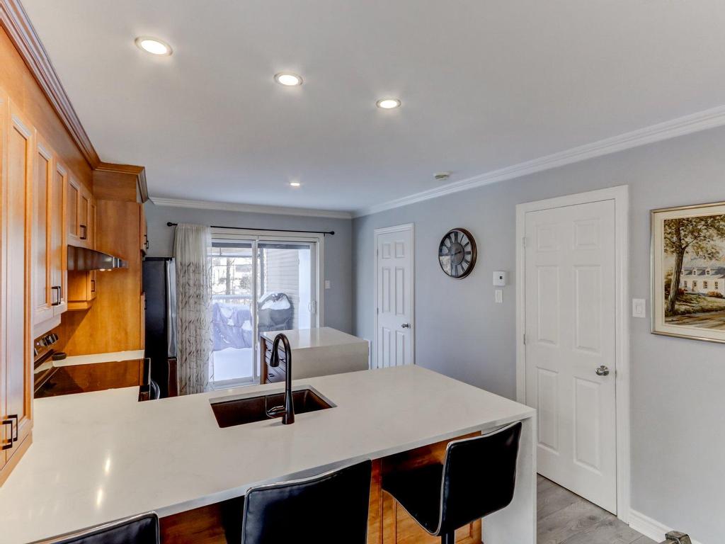 









22


Place Mathieu

,
Saint-Joseph-du-Lac,




QC
J0N1M0


