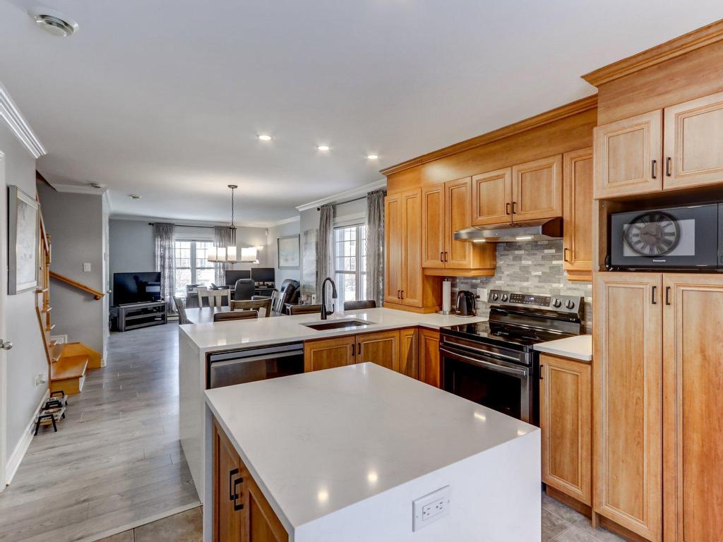 









22


Place Mathieu

,
Saint-Joseph-du-Lac,




QC
J0N1M0

