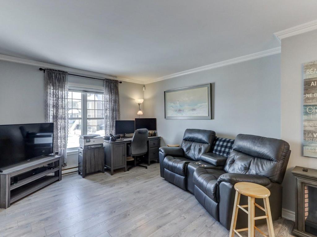 









22


Place Mathieu

,
Saint-Joseph-du-Lac,




QC
J0N1M0

