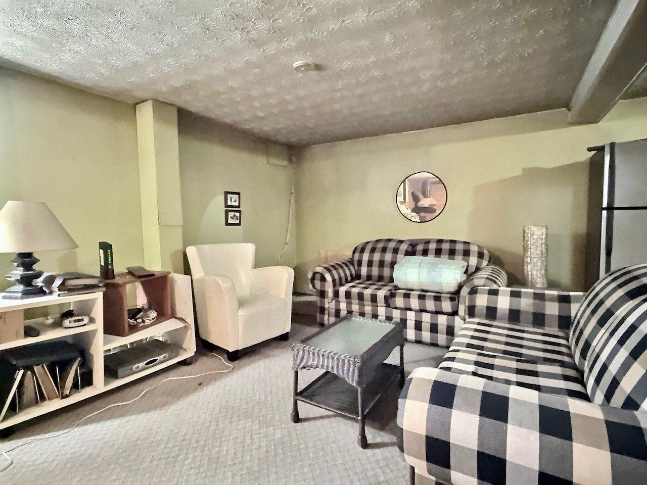 









46

 - 46A


Rue Principale S.

,
La Patrie,




QC
J0B1Y0


