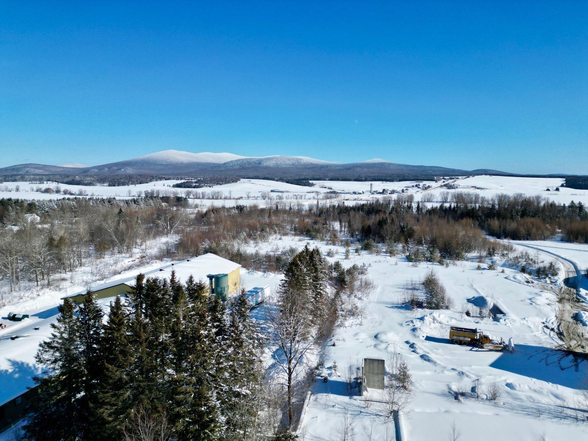 









46

 - 46A


Rue Principale S.

,
La Patrie,




QC
J0B1Y0

