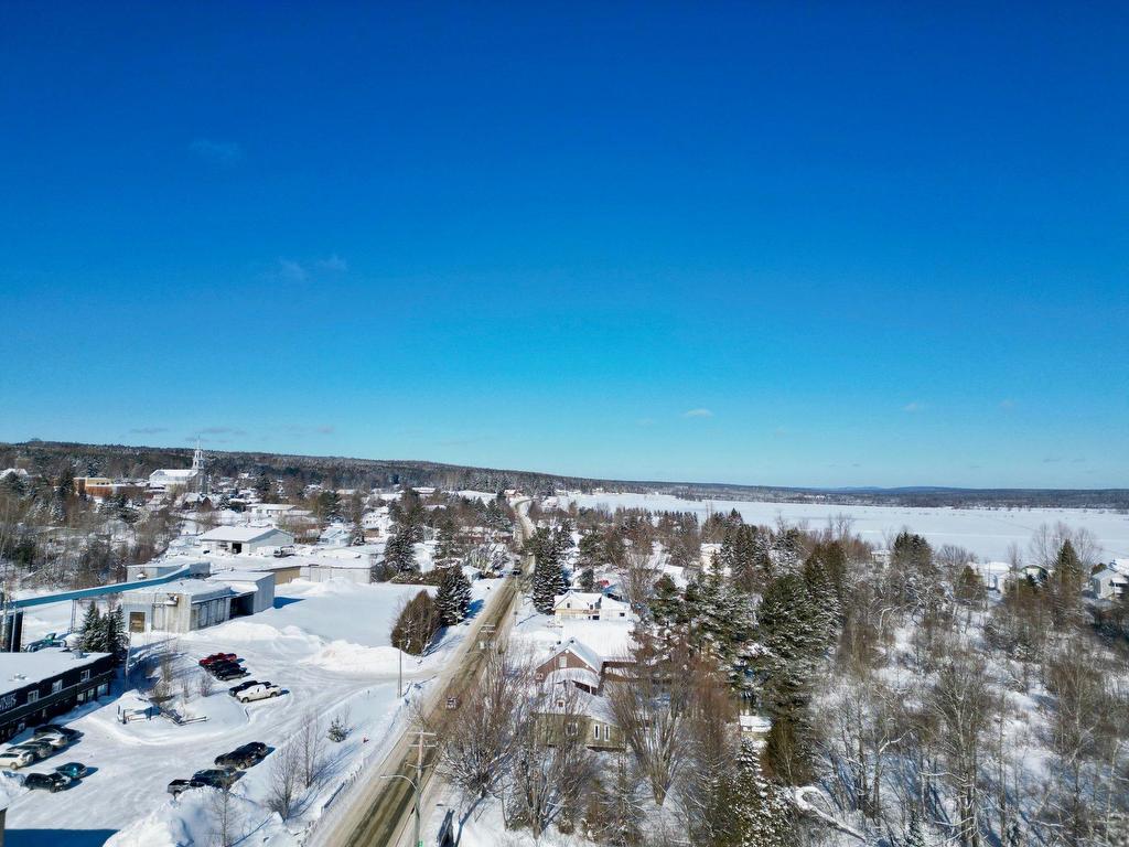 









46

 - 46A


Rue Principale S.

,
La Patrie,




QC
J0B1Y0

