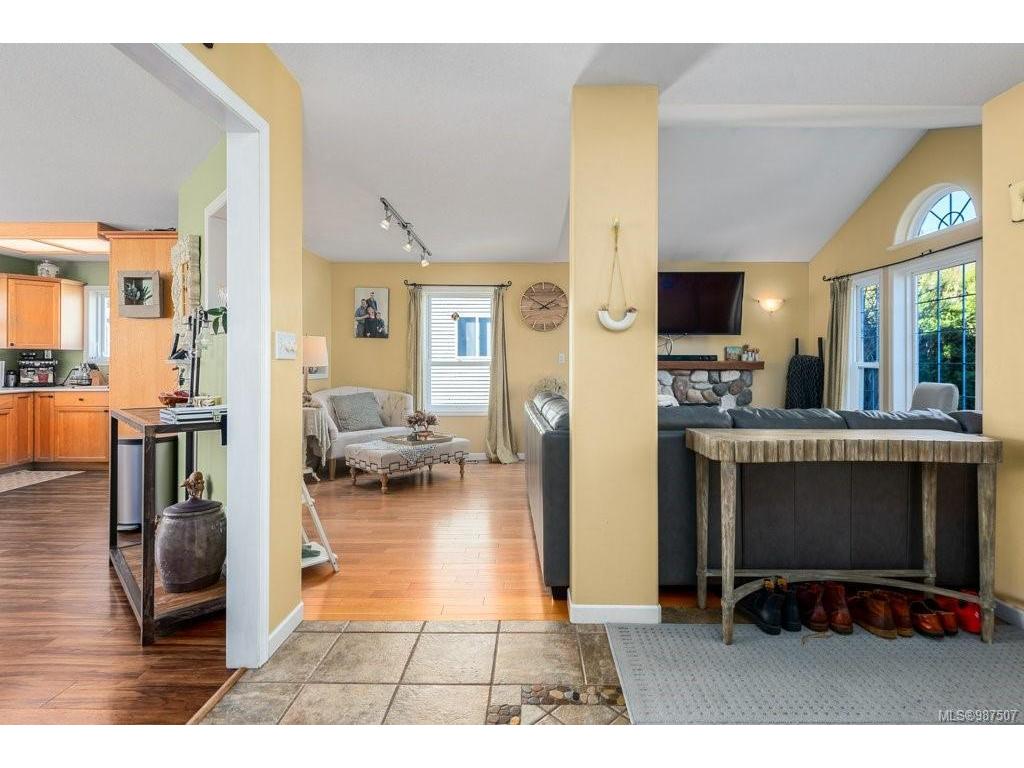 









530


Zerkee

Pl,
Courtenay,




BC
V9N 8J6

