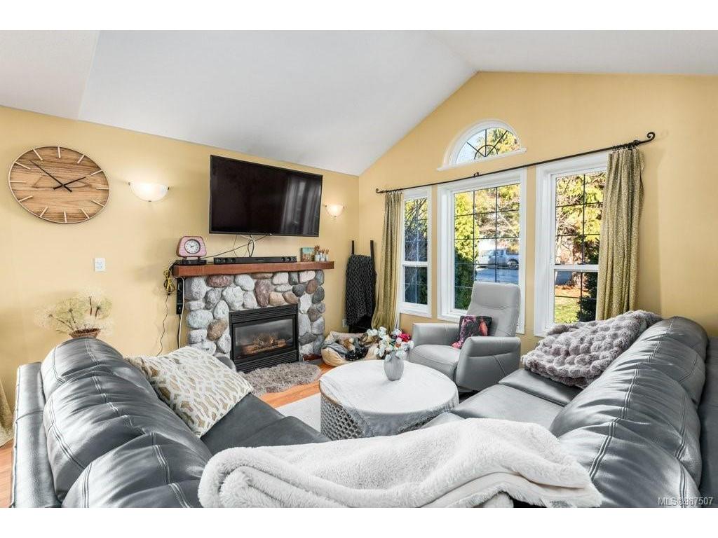 









530


Zerkee

Pl,
Courtenay,




BC
V9N 8J6

