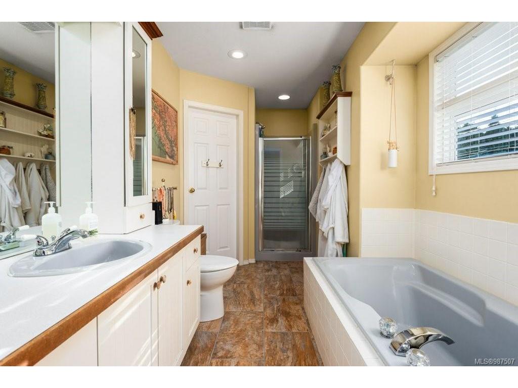 









530


Zerkee

Pl,
Courtenay,




BC
V9N 8J6

