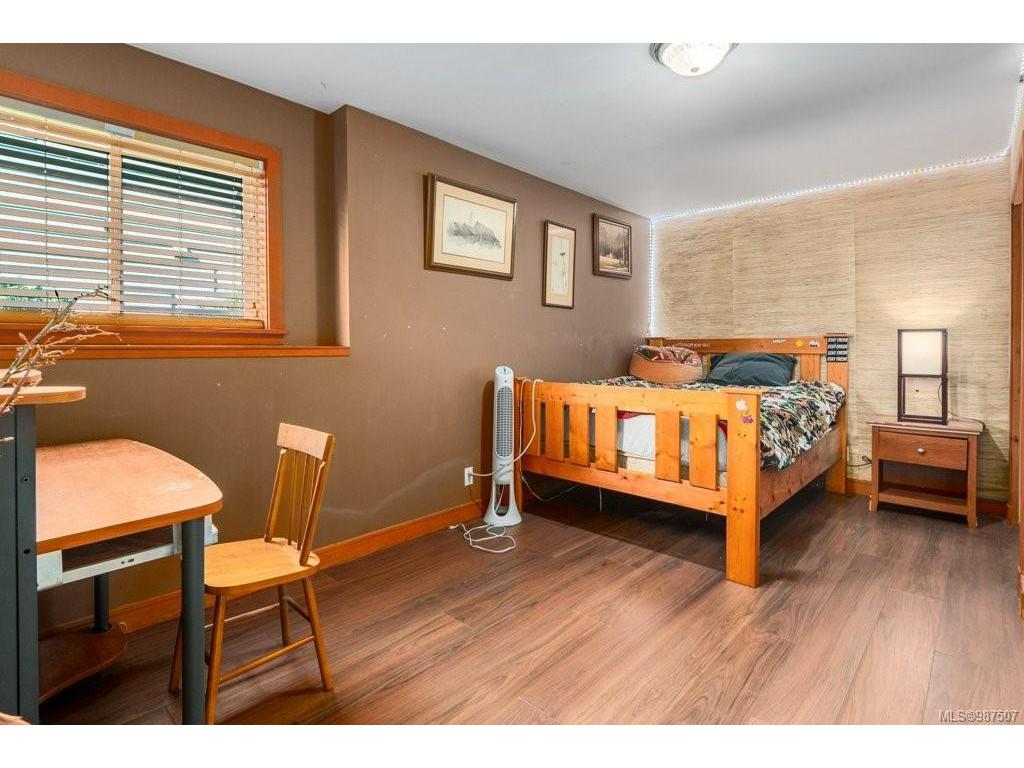 









530


Zerkee

Pl,
Courtenay,




BC
V9N 8J6

