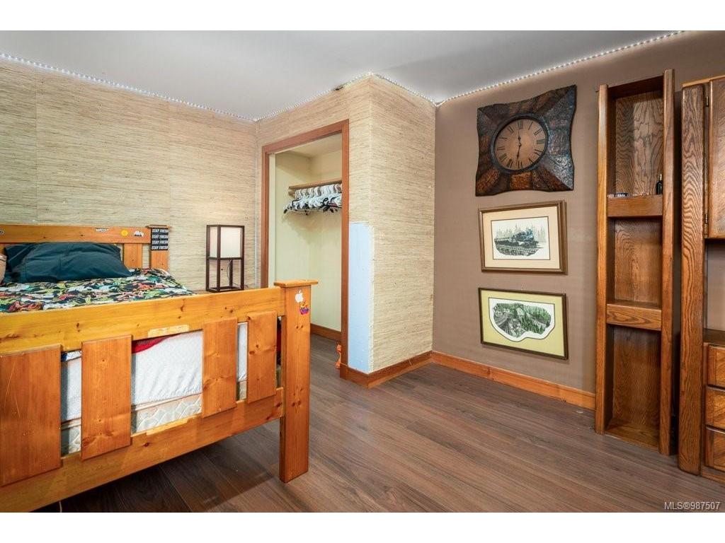 









530


Zerkee

Pl,
Courtenay,




BC
V9N 8J6


