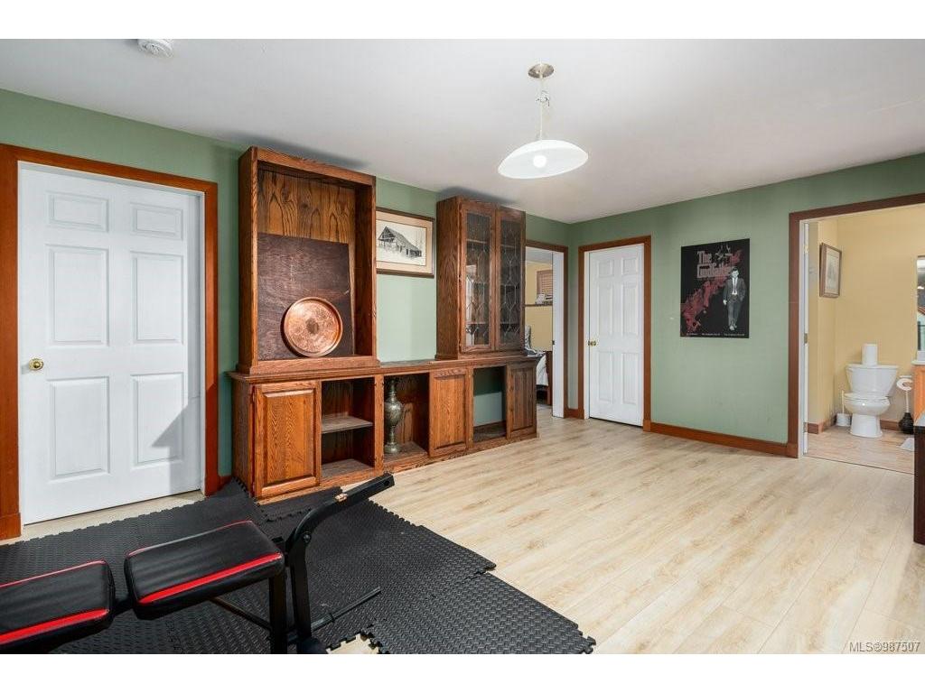 









530


Zerkee

Pl,
Courtenay,




BC
V9N 8J6

