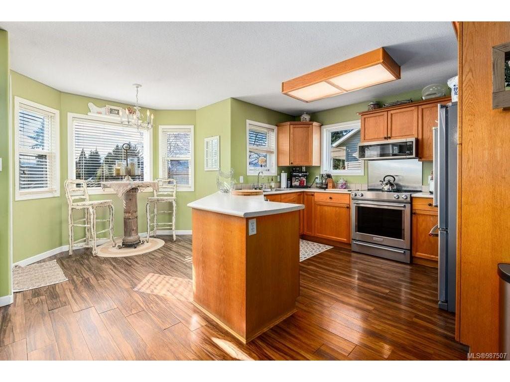 









530


Zerkee

Pl,
Courtenay,




BC
V9N 8J6

