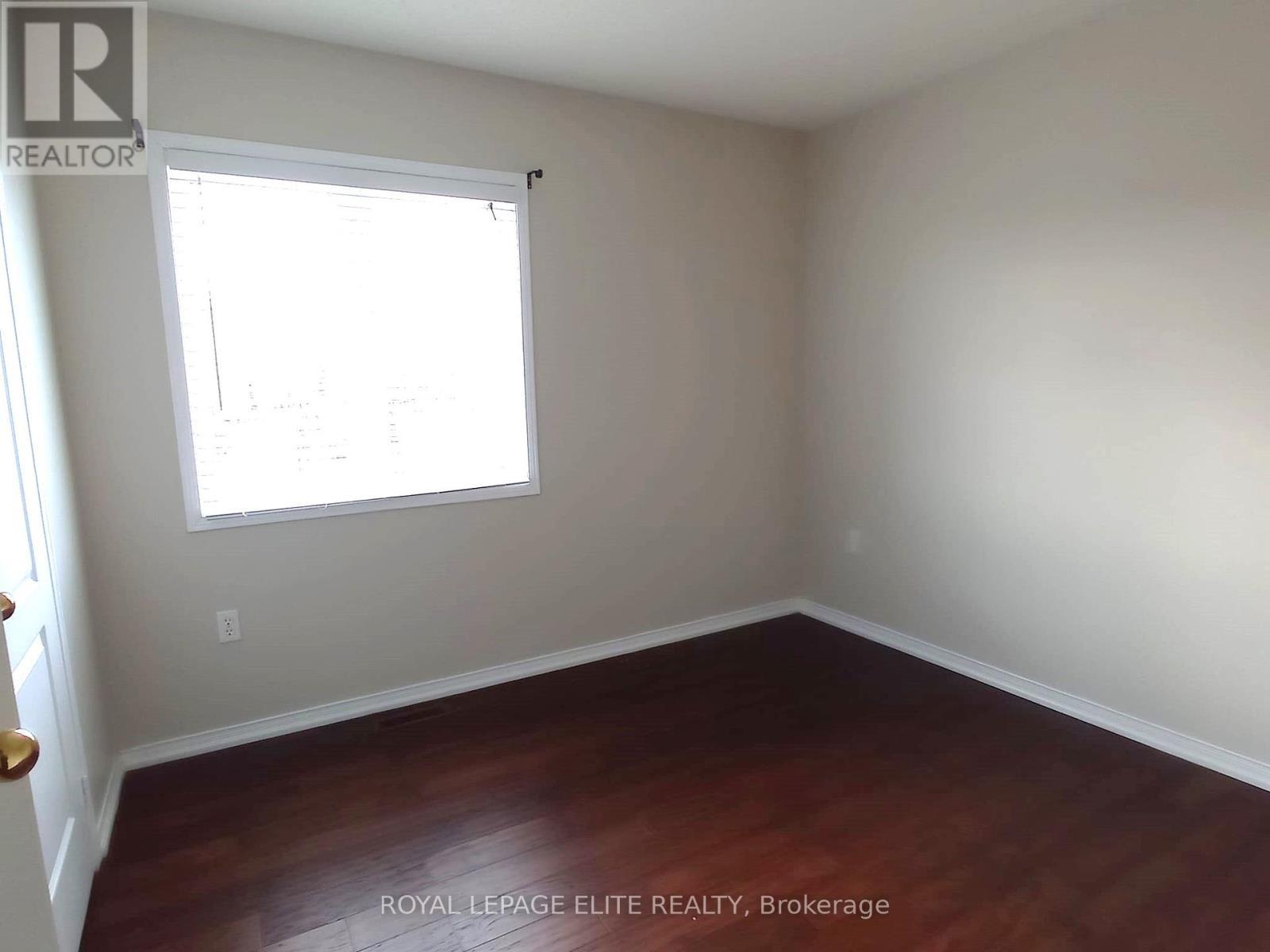 












1278 SANDPIPER ROAD

,
Oakville,




Ontario
L6M3V7

