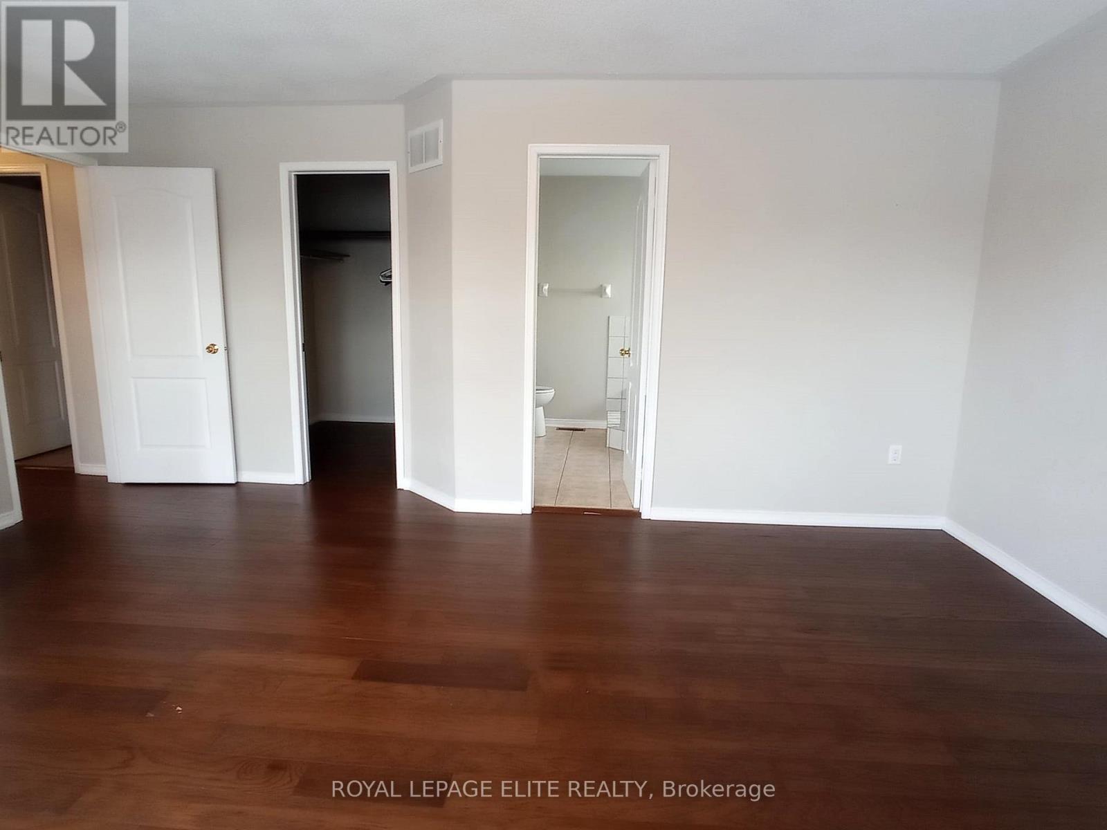 












1278 SANDPIPER ROAD

,
Oakville,




Ontario
L6M3V7

