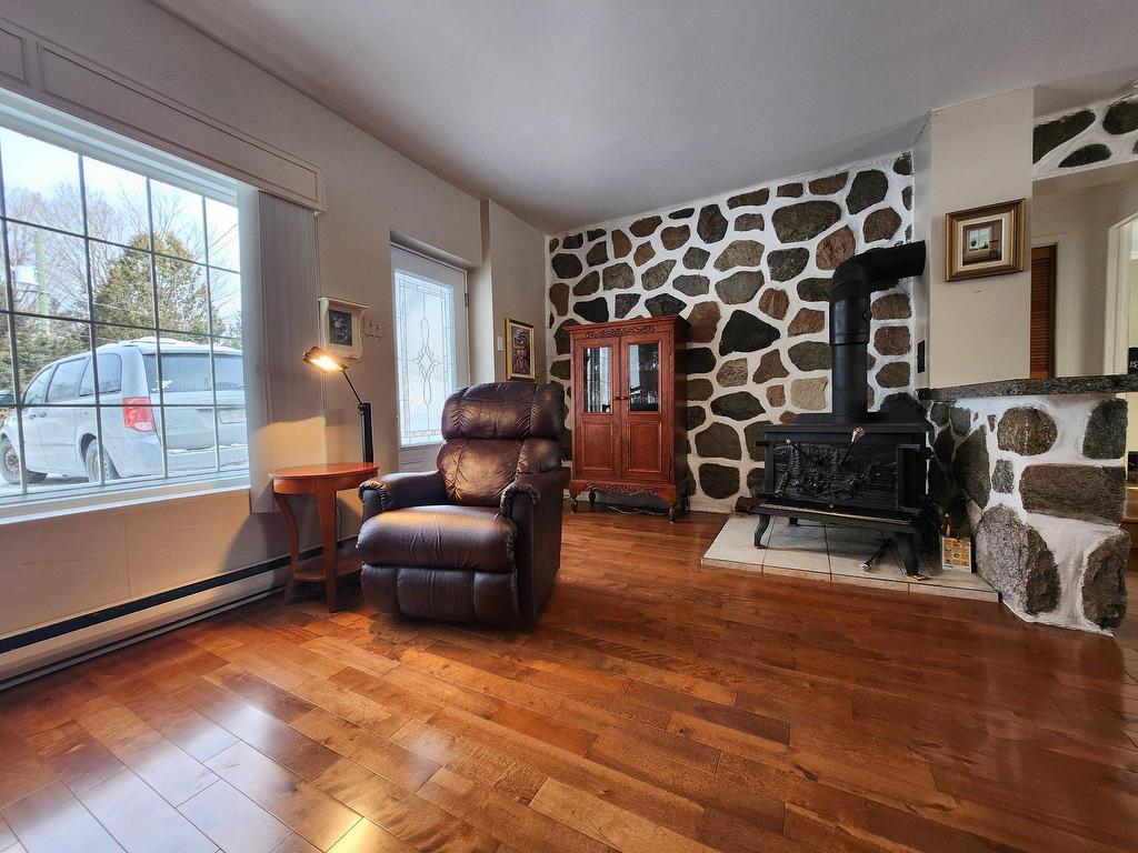 









357


Ch. Bernard

,
Saint-Barnabé,




QC
G0X2K0

