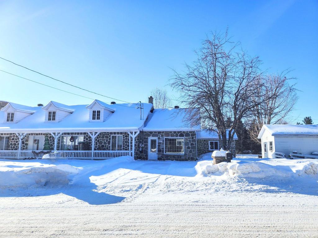 









357


Ch. Bernard

,
Saint-Barnabé,




QC
G0X2K0

