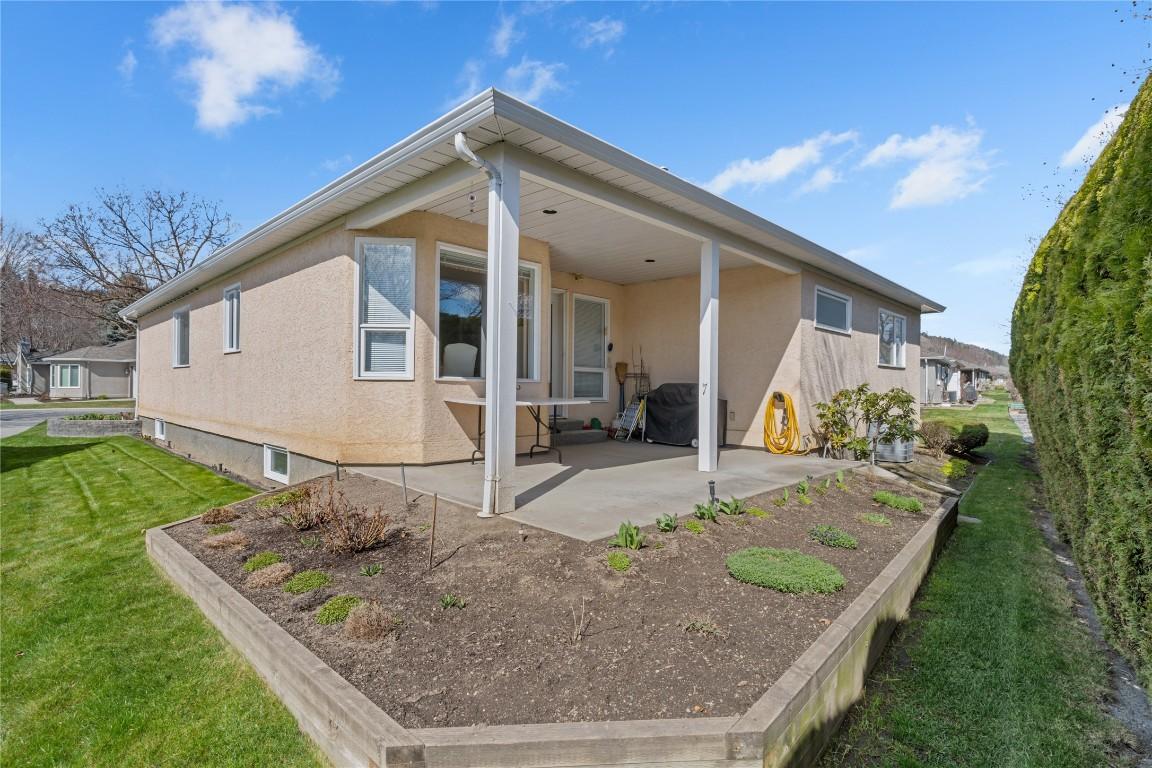 









615


Glenmeadows

Road, 75,
Kelowna,




BC
V1V 1N9

