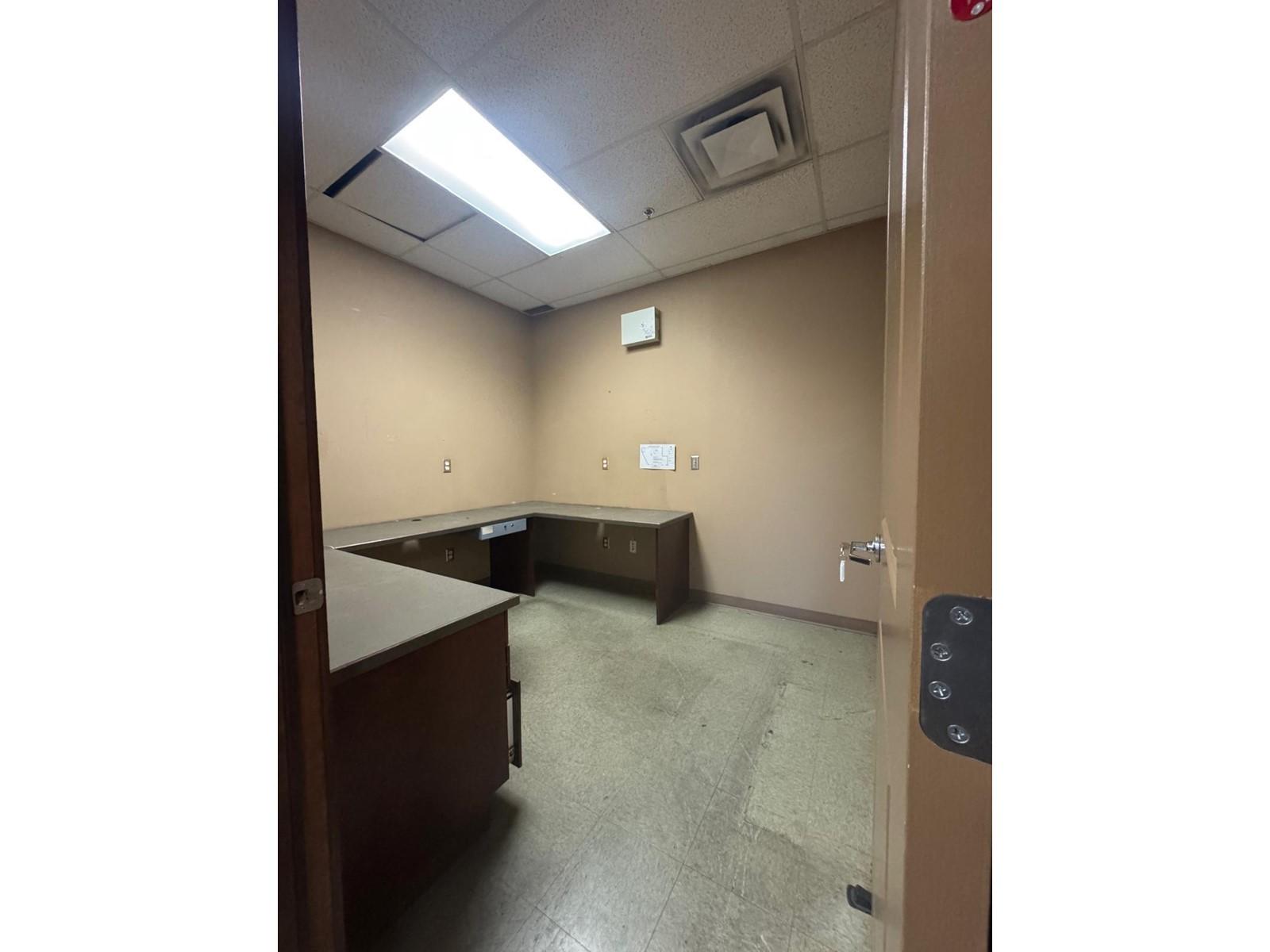 












107 2707 PROGRESSIVE WAY

,
Abbotsford,




British Columbia
V2T0A7


