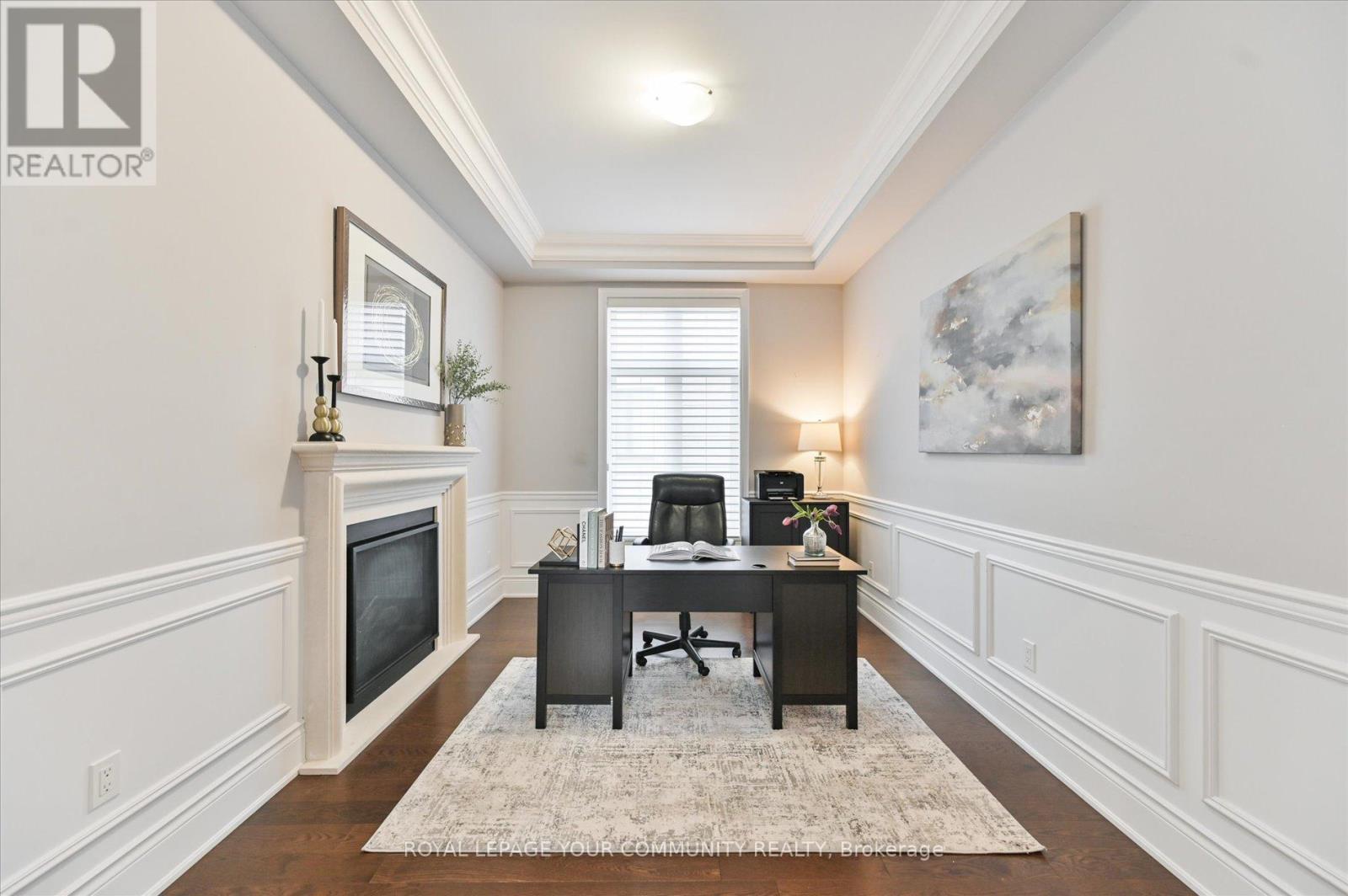 












38 PERRIGO COURT

,
Vaughan,




Ontario
L6A4W8

