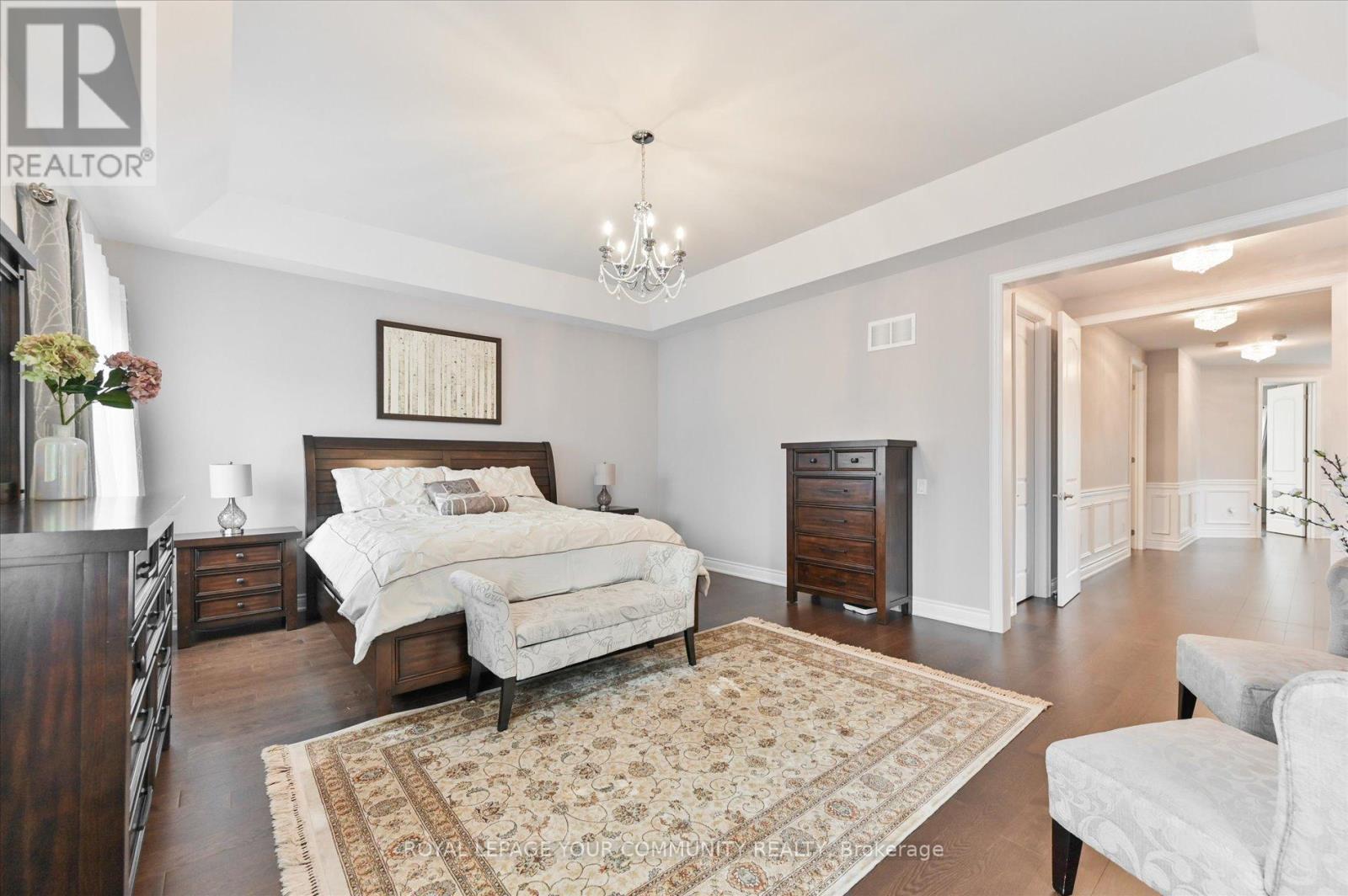 












38 PERRIGO COURT

,
Vaughan,




Ontario
L6A4W8

