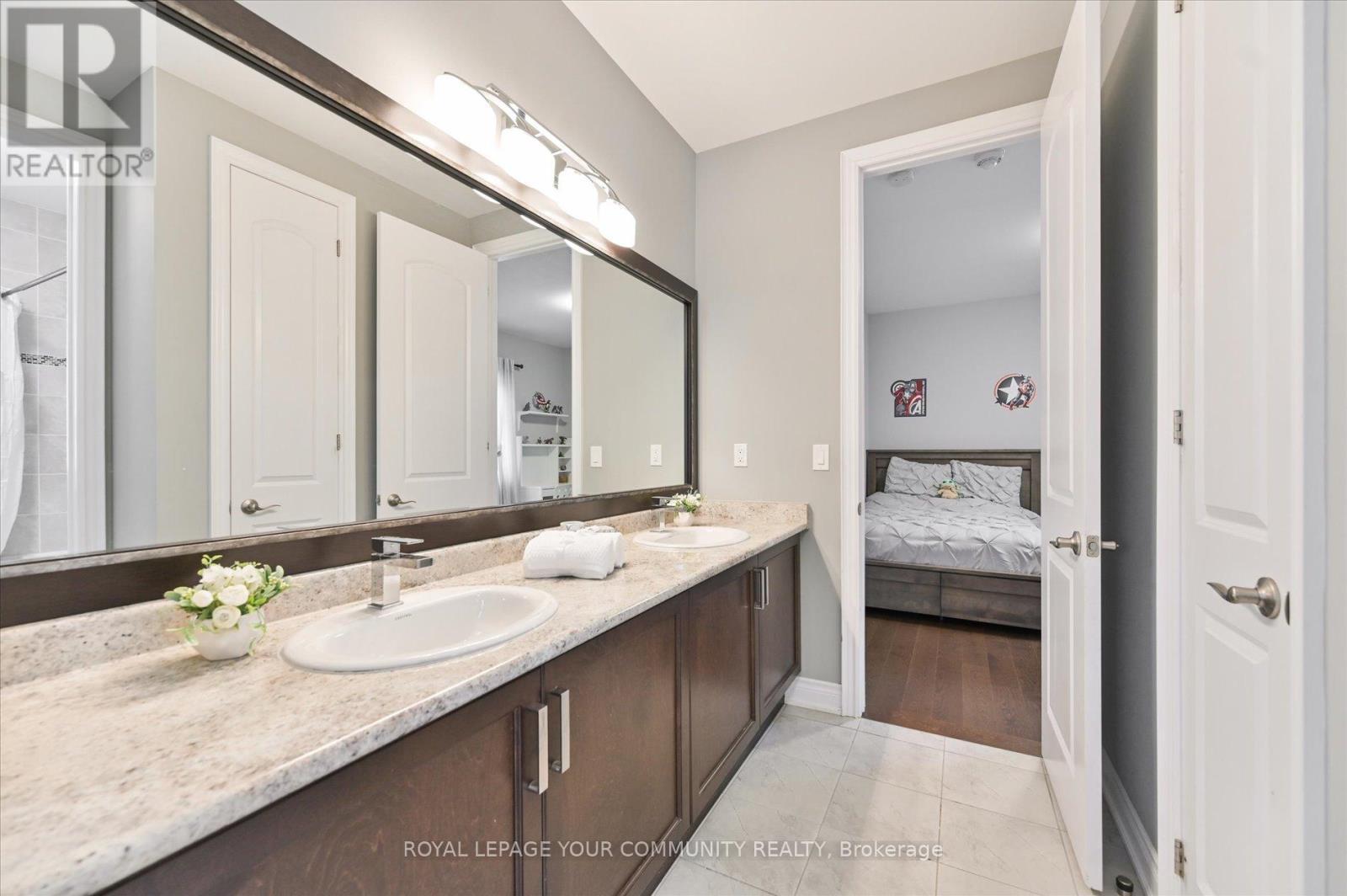 












38 PERRIGO COURT

,
Vaughan,




Ontario
L6A4W8

