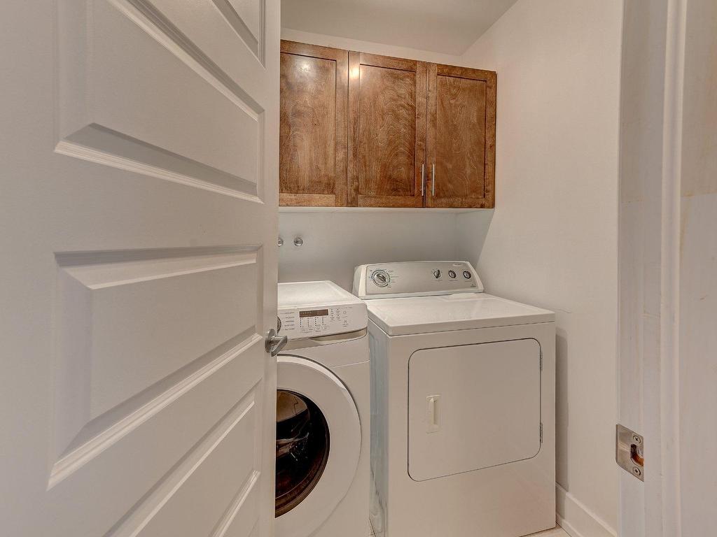 









5749


Boul. Grande-Allée

, 1,
Brossard,




QC
J4Z3G4

