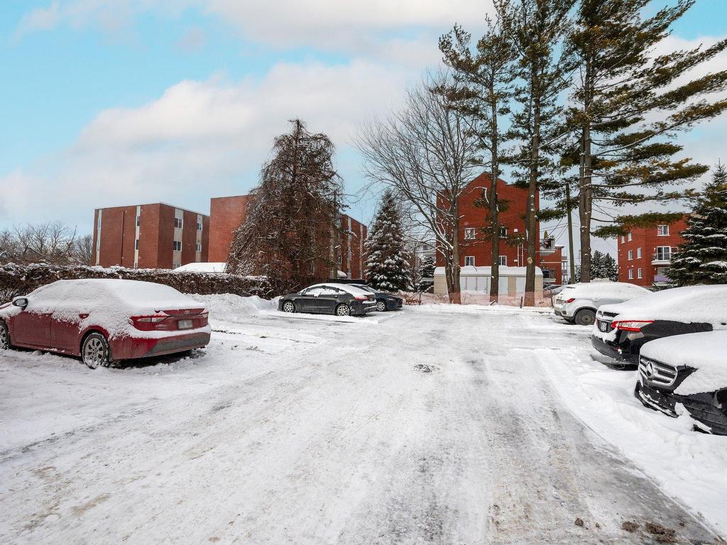 









5749


Boul. Grande-Allée

, 1,
Brossard,




QC
J4Z3G4

