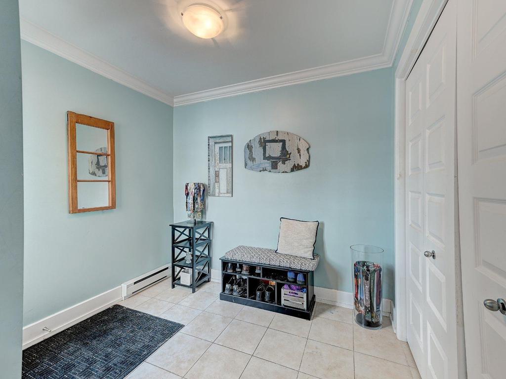 









5749


Boul. Grande-Allée

, 1,
Brossard,




QC
J4Z3G4


