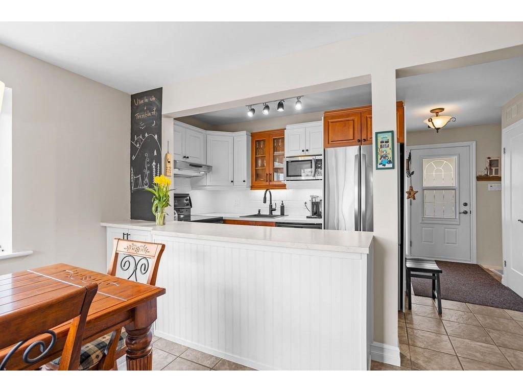 









168


Rue Pinoteau

,
Mont-Tremblant,




QC
J8E1G2

