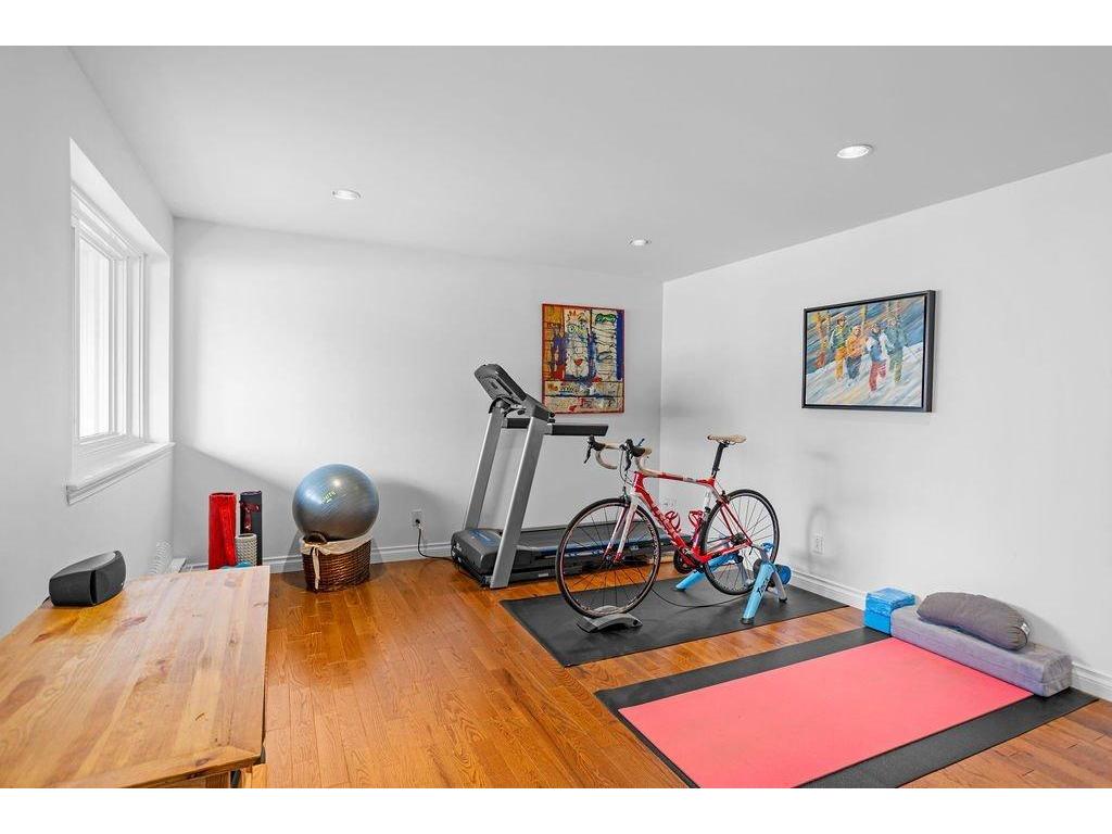 









168


Rue Pinoteau

,
Mont-Tremblant,




QC
J8E1G2

