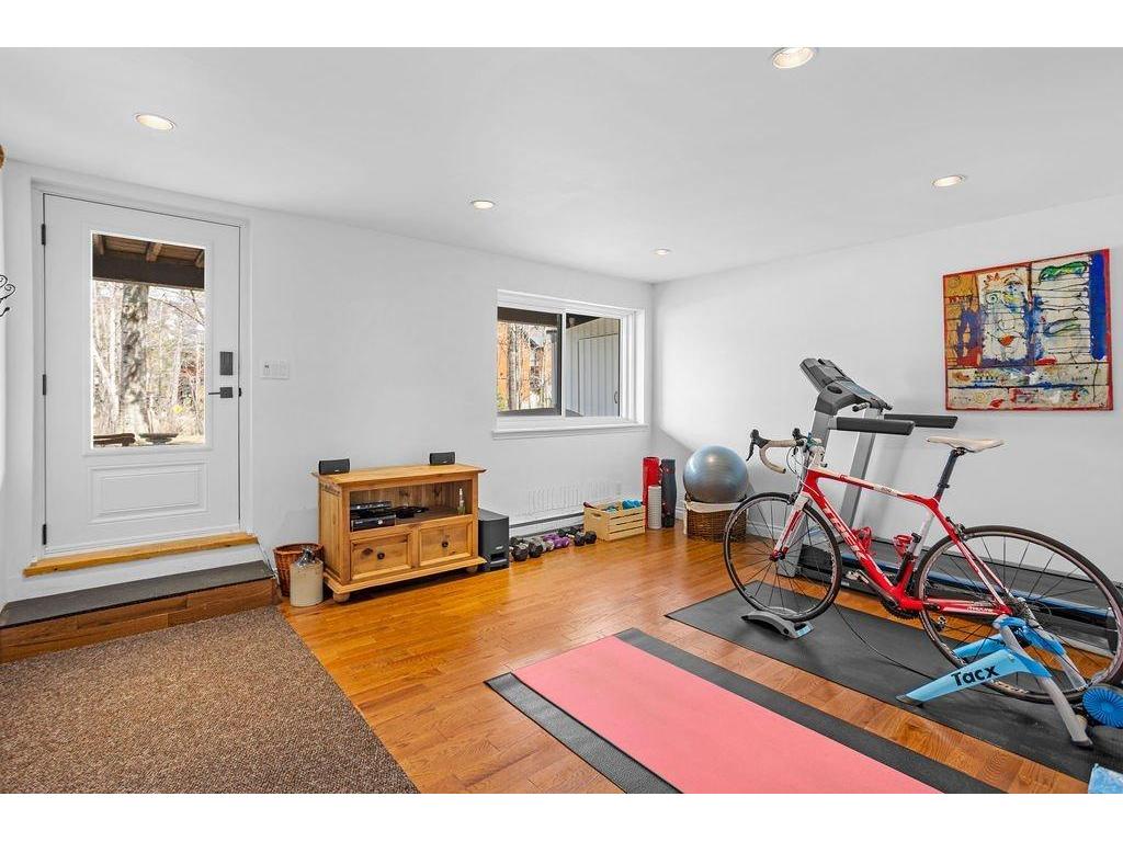 









168


Rue Pinoteau

,
Mont-Tremblant,




QC
J8E1G2


