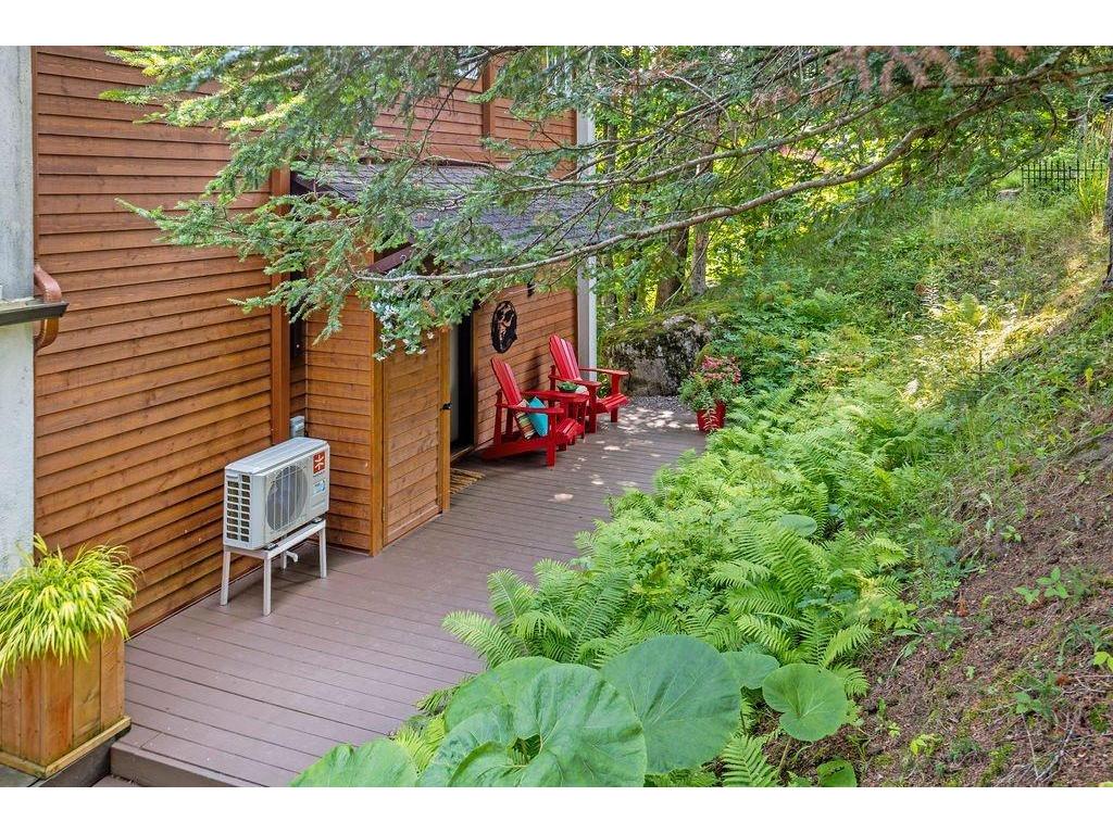 









168


Rue Pinoteau

,
Mont-Tremblant,




QC
J8E1G2

