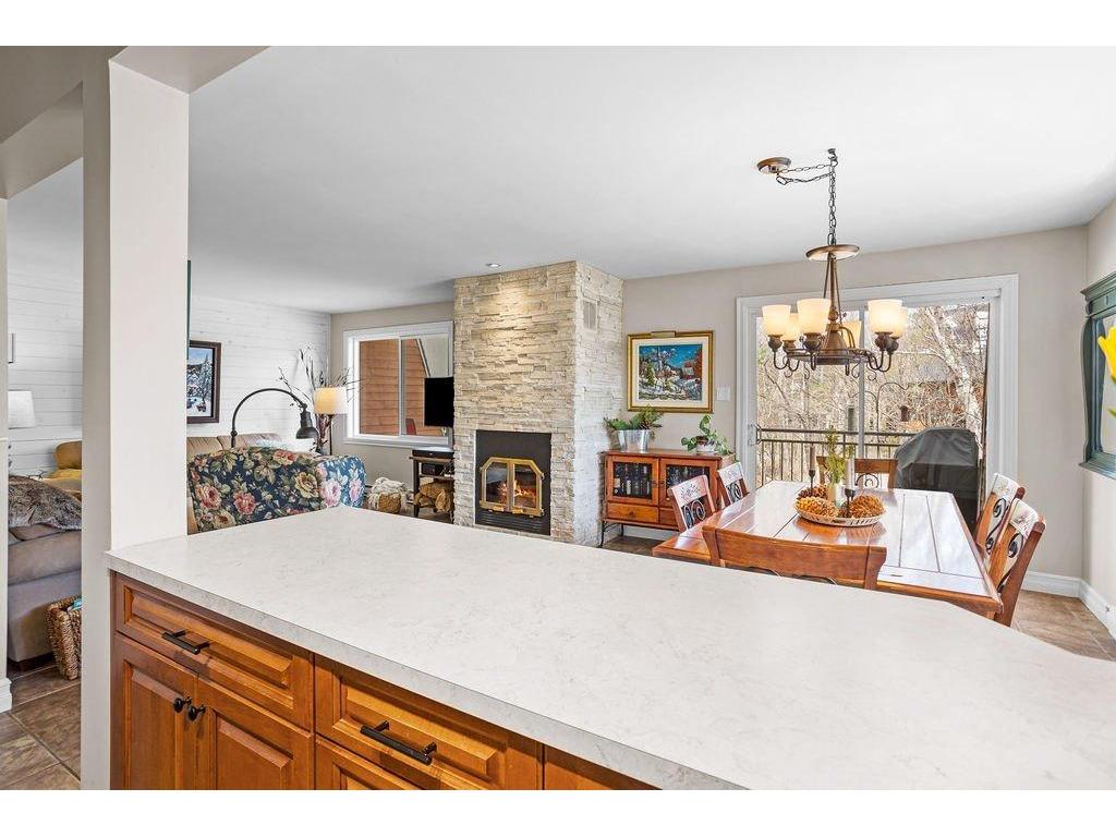 









168


Rue Pinoteau

,
Mont-Tremblant,




QC
J8E1G2

