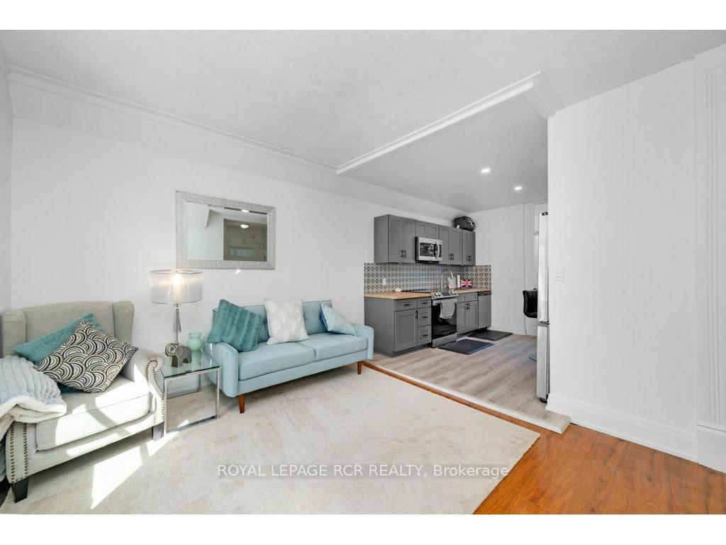 









9


Second

Avenue, 3,
Orangeville,




ON
L9W 1H4

