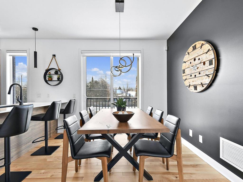 









17951


Rue de Cheverny

,
Mirabel,




QC
J7J0X7


