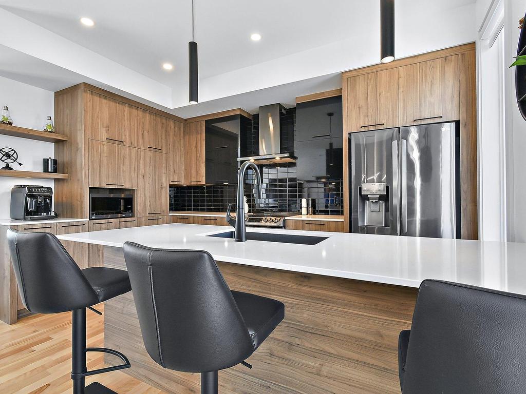 









17951


Rue de Cheverny

,
Mirabel,




QC
J7J0X7

