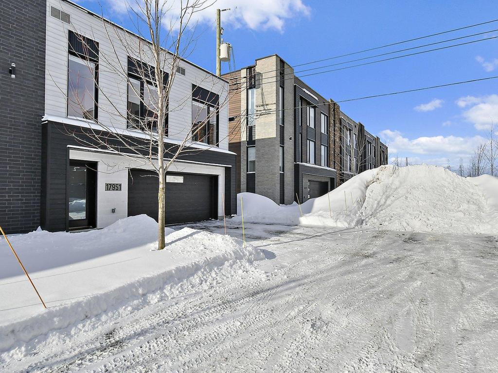 









17951


Rue de Cheverny

,
Mirabel,




QC
J7J0X7

