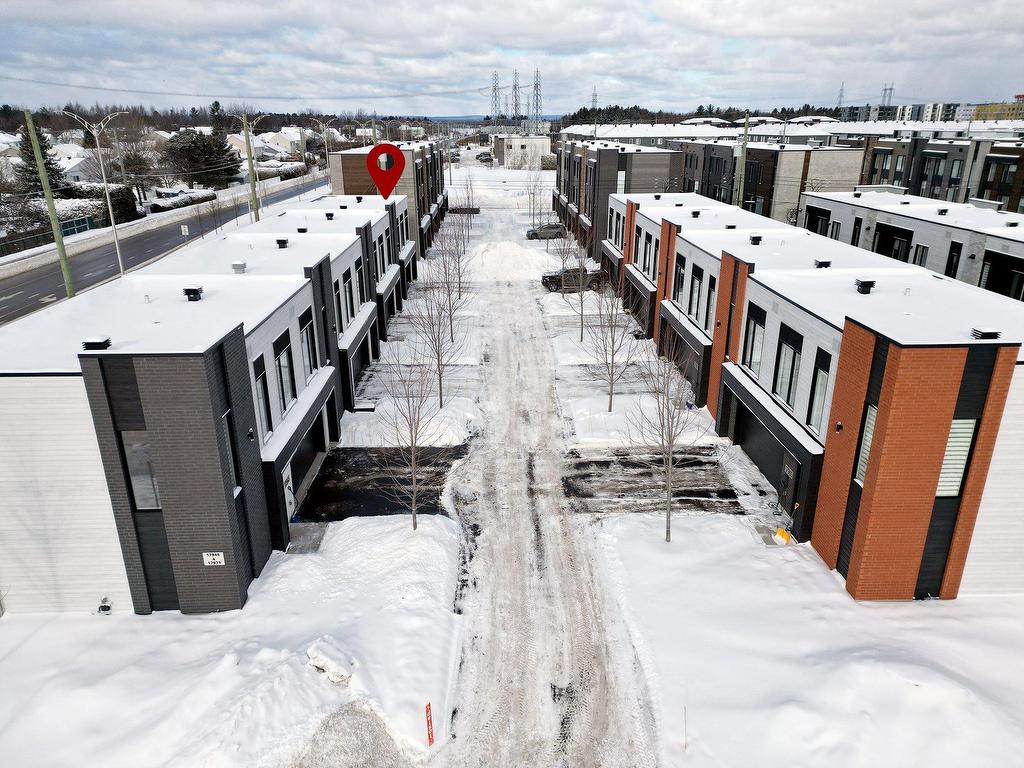 









17951


Rue de Cheverny

,
Mirabel,




QC
J7J0X7

