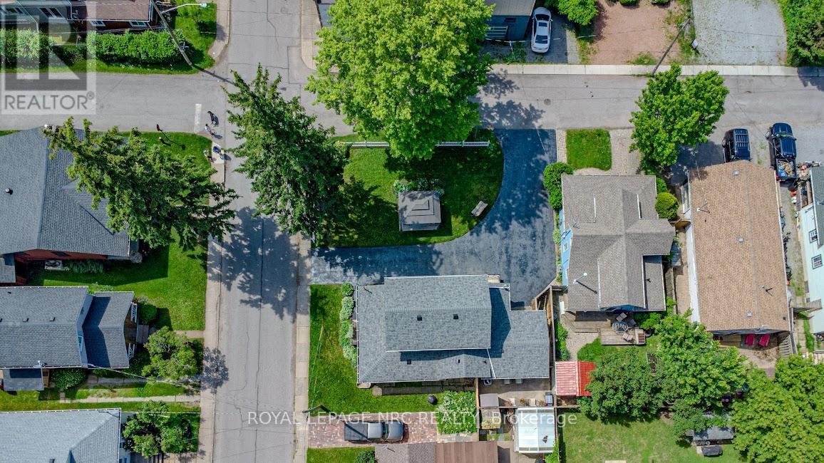 












289 DERBY ROAD

,
Fort Erie (Crystal Beach),




Ontario
L0S1B0

