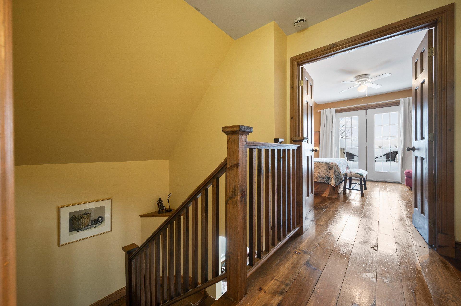 









104


Imp. des Perdrix

,
Mont-Tremblant,




QC
J8E0T2

