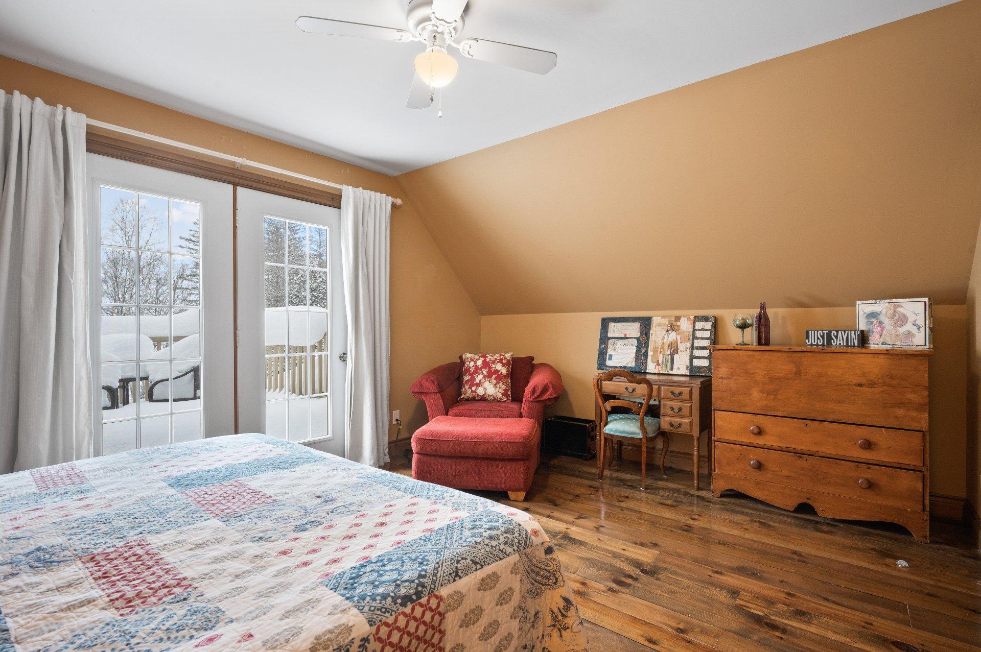 









104


Imp. des Perdrix

,
Mont-Tremblant,




QC
J8E0T2


