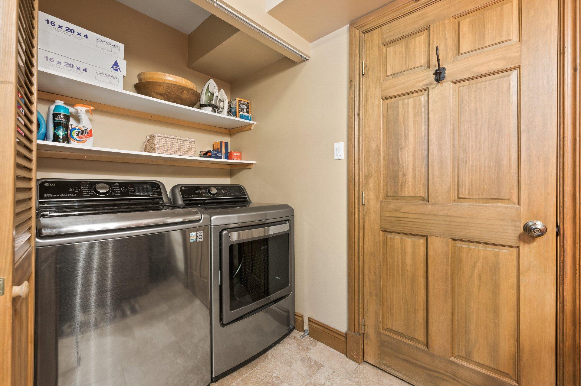 









104


Imp. des Perdrix

,
Mont-Tremblant,




QC
J8E0T2


