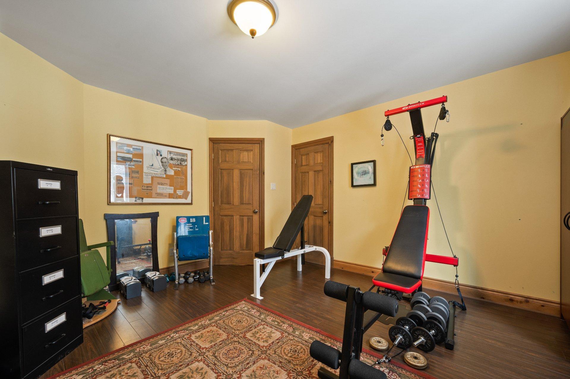 









104


Imp. des Perdrix

,
Mont-Tremblant,




QC
J8E0T2

